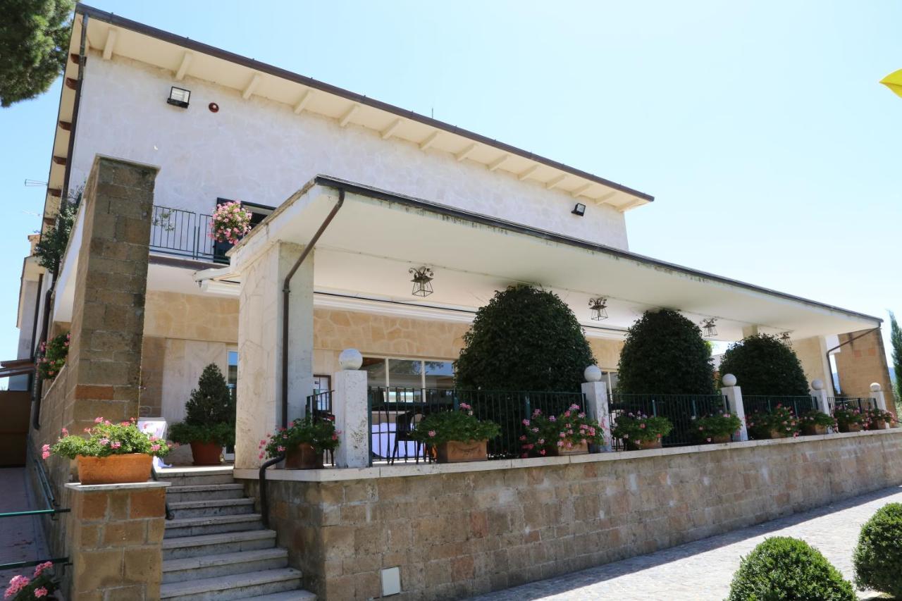 Tenuta Di Pietra Porzia Monte Porzio Catone Екстериор снимка